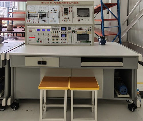 PLC�ɱ�̿�����ʵ